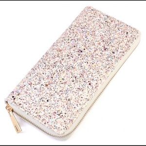 Sold out💕Host Pick, last one!💕white glitter